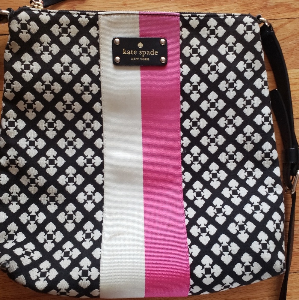 Classic print Kate Spade purse